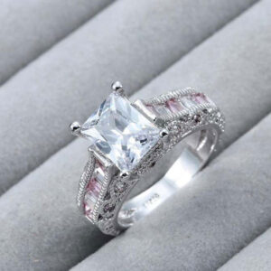 Qeen Rings